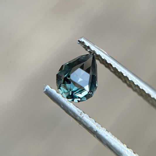 1.7ct Precision Cut Blue Sapphire Gemstone from The Umba Valley, Tanzania