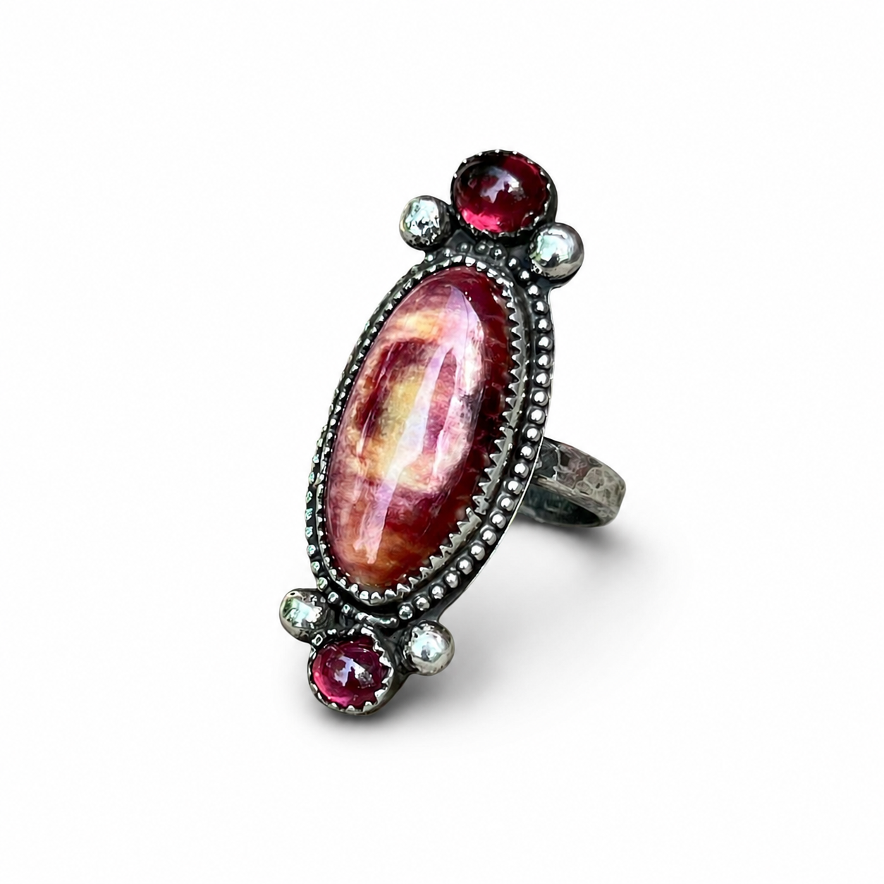 Purple Spiny Oyster and Garnet Ring Sterling Silver Median Size 8